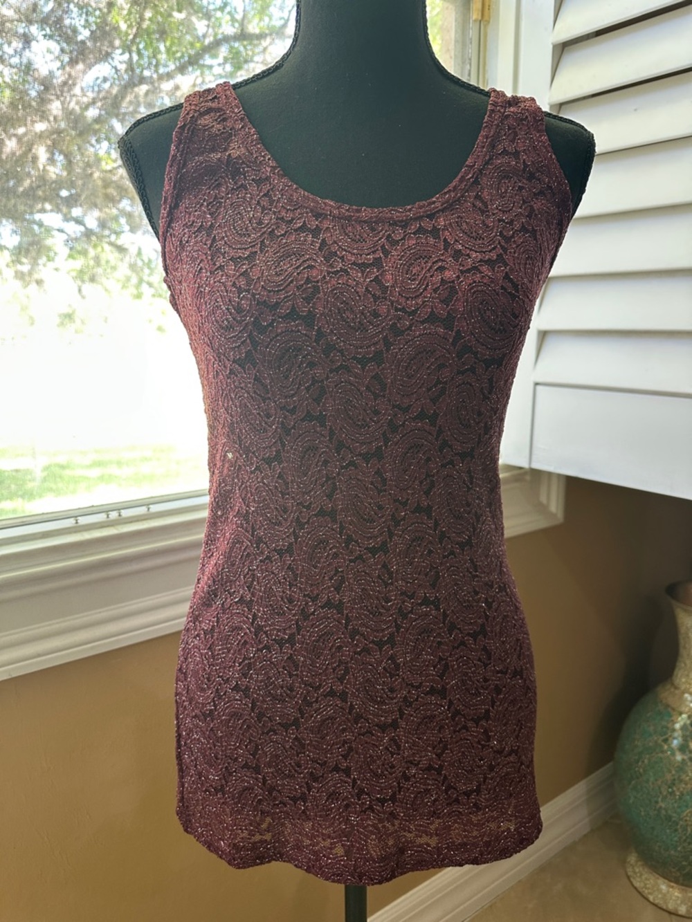 BKE Sleeveless Burgundy Lace Overlay Tank sold by BUCKLE